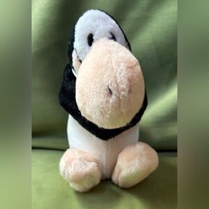 Vintage Dakin Bloom County comic strip Opus penguin plush. 6 inches tall